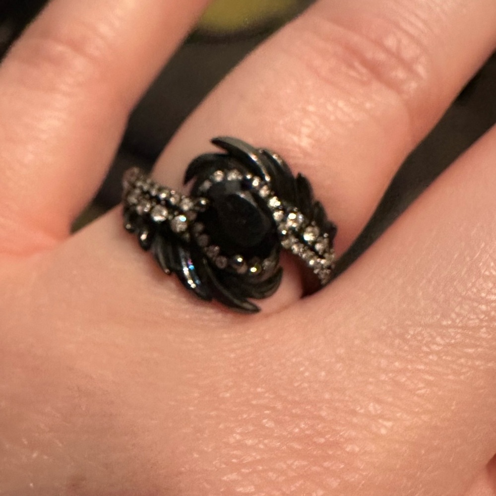 Disney Enchanted Maleficent Ring 🖤 - Picture 4 of 5